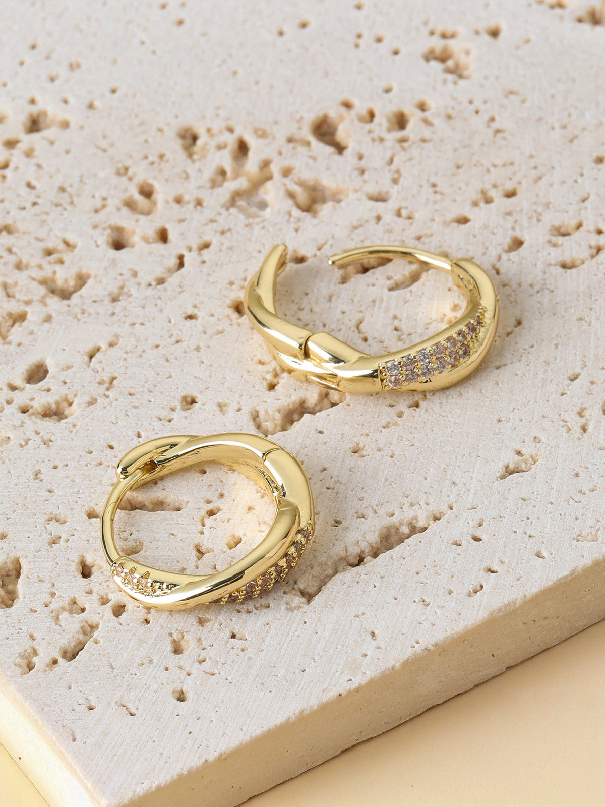 Twisted Copper Hoop Earrings With Zircon Accent