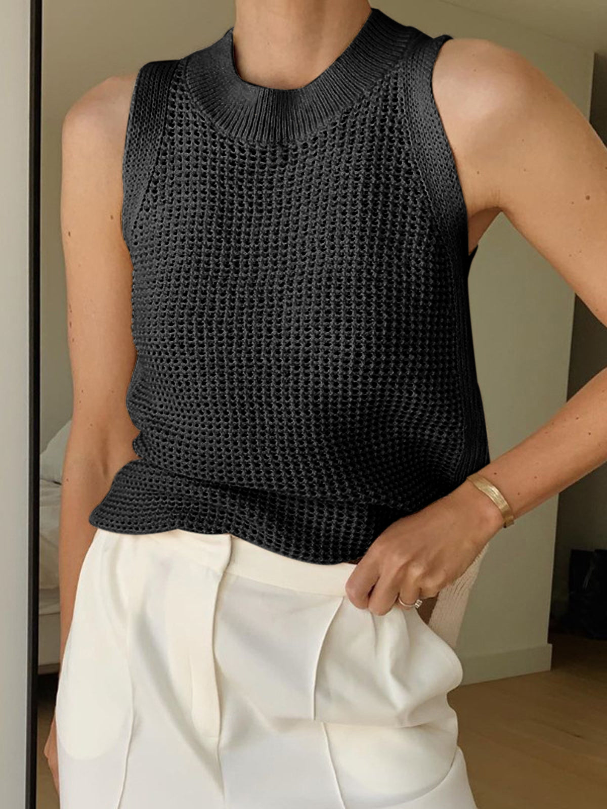 Knit Crew Neck Sleeveless Tank Top
