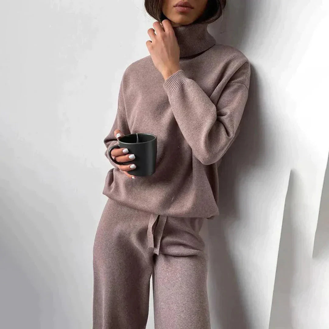 Lightweight Soft Fabric Relaxed Fit Lounge Set