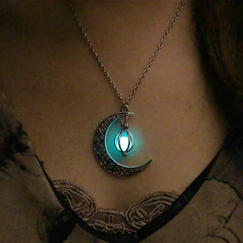 Moonstone Iridescent Glow Necklace
