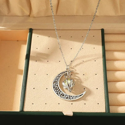 Moonstone Iridescent Glow Necklace