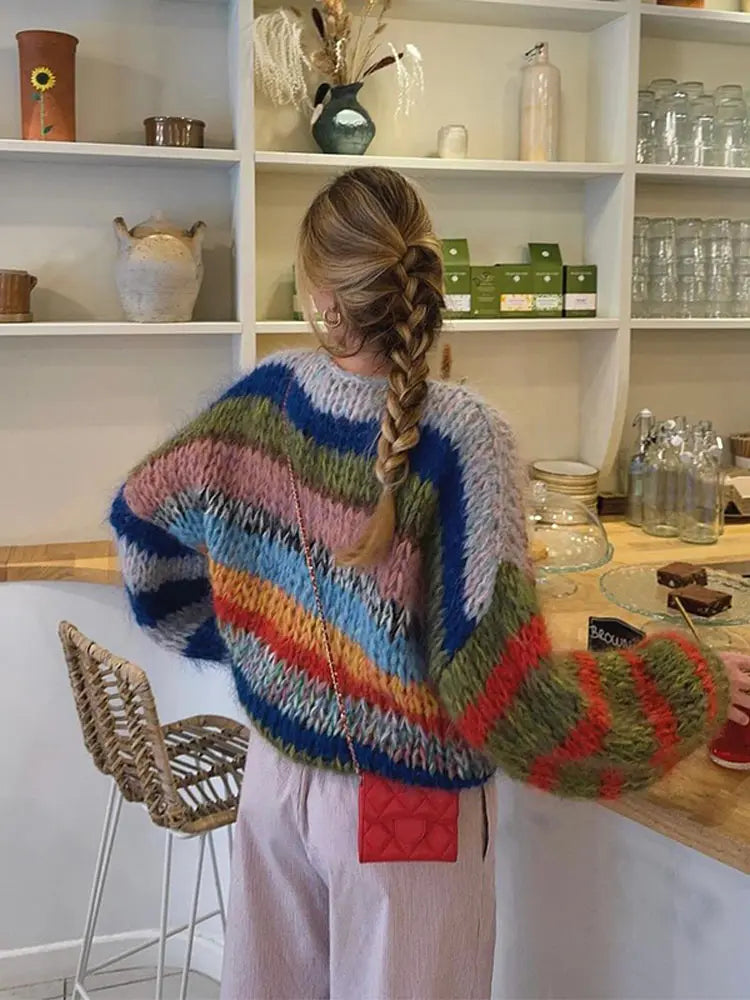 Vibrant Knit Pattern Crew Neck Sweater