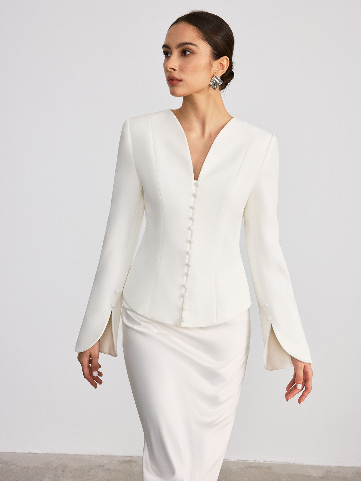 Woven Fabric Buttoned Fitted Blazer